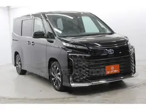 Toyota Voxy Hybrid SZ 2022