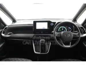 Toyota Voxy Hybrid SZ 2022