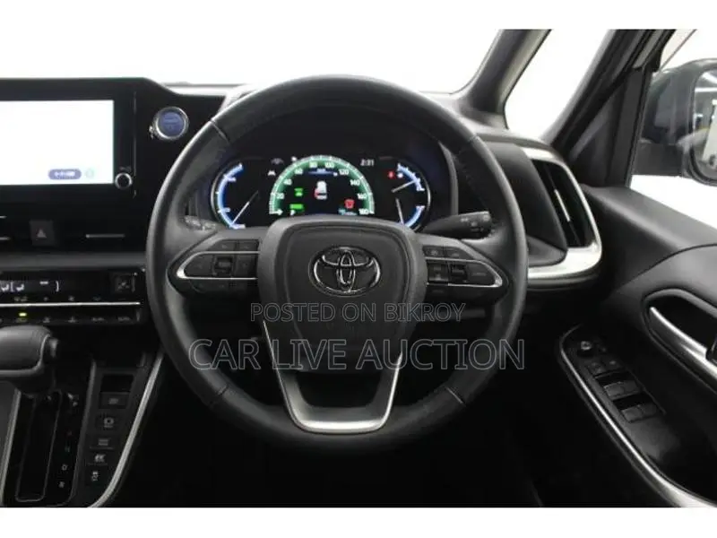 Toyota Voxy Hybrid SZ 2022