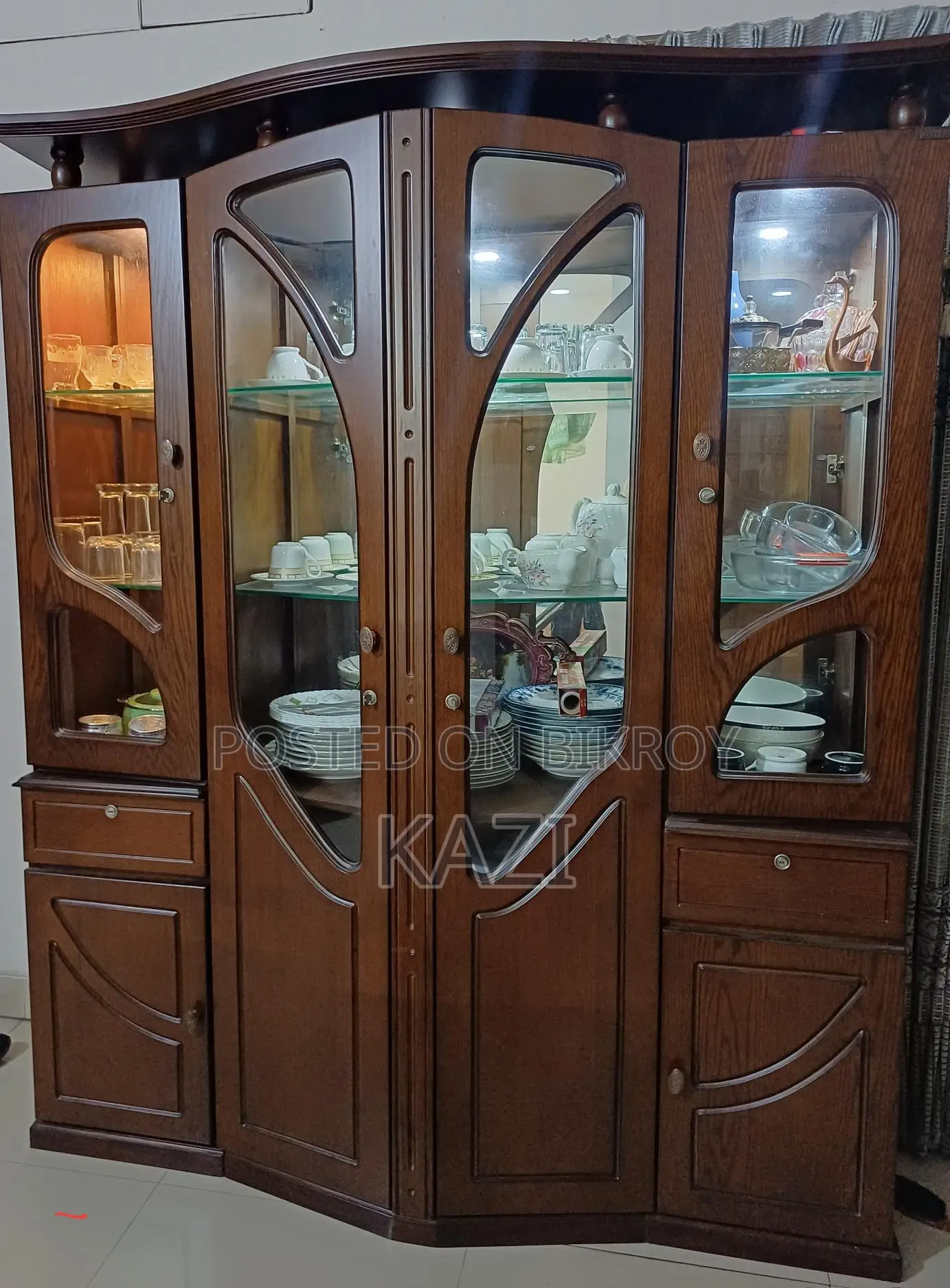 Oak Veneer Showcase for Sale.