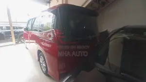 Toyota Noah S-G 2022