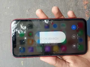 Apple iPhone 11 . (Used)