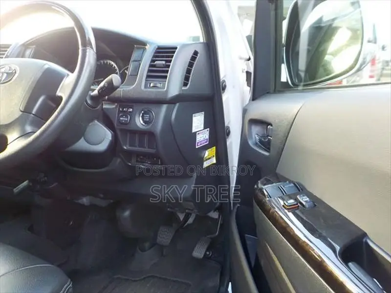 Toyota Hiace SGL DP II 2020