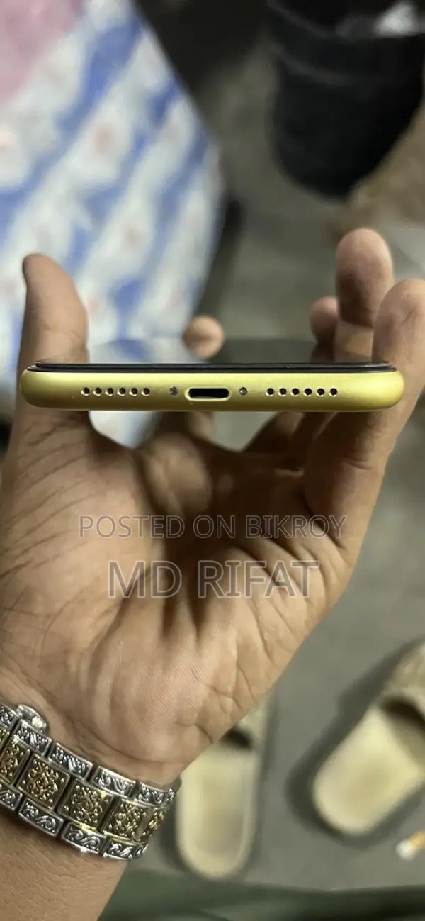 Apple iPhone 11 (Brand New)