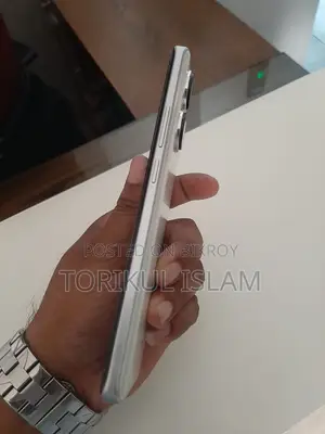 Xiaomi Redmi Note 13 . (Used)