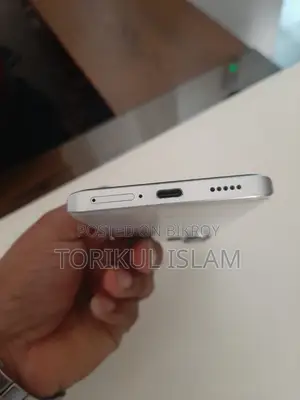 Xiaomi Redmi Note 13 . (Used)