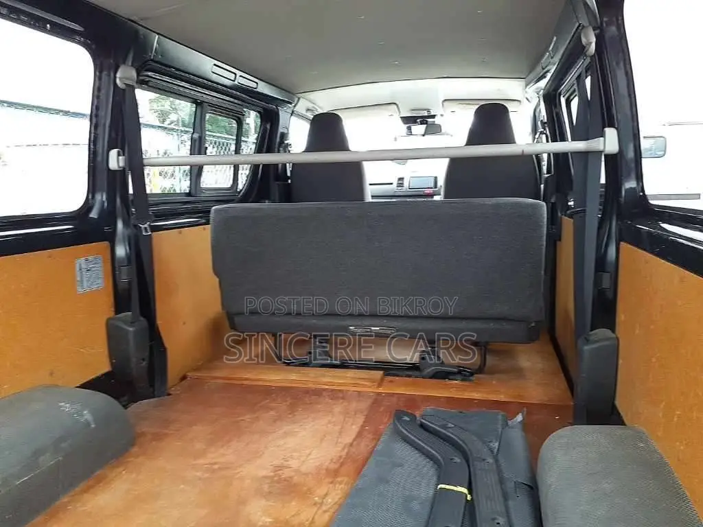 Toyota Hiace DX GL 2020