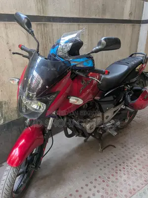 Bajaj Pulsar 150 (2014)