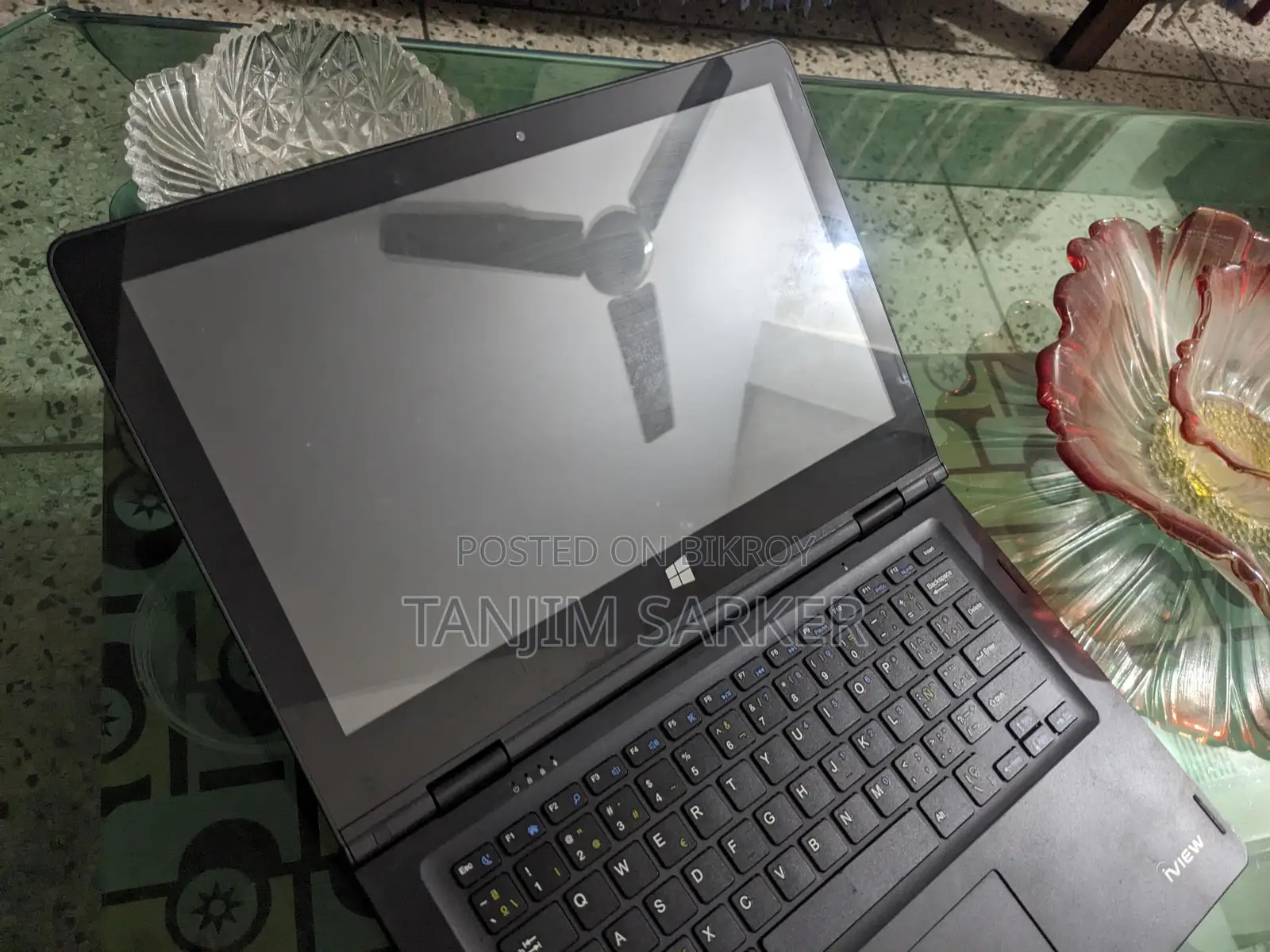 Laptop iView Laptop 2GB Intel Core i3 SSD 16 GB