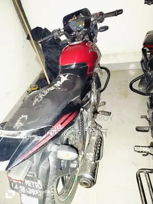 Bajaj Pulsar 150 2016 Red