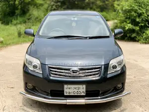 Toyota Axio G Push Start 2012