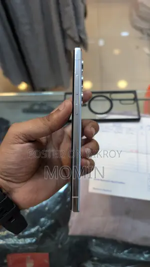 Samsung Galaxy S23 Ultra (Used)
