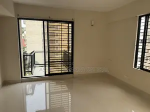 Excellent New building Office 2650 Sft Rent in Gulshan 1
