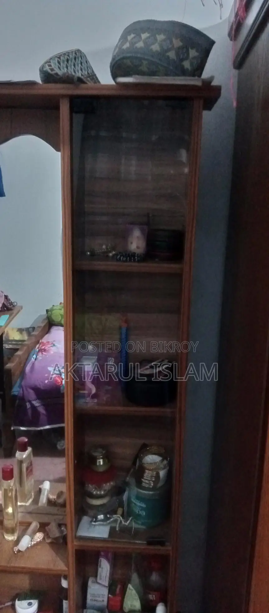 Full Fresh Dressing Table