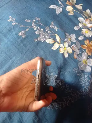 Apple iPhone XS পার্স হিসাবে বিক্রি (Used)