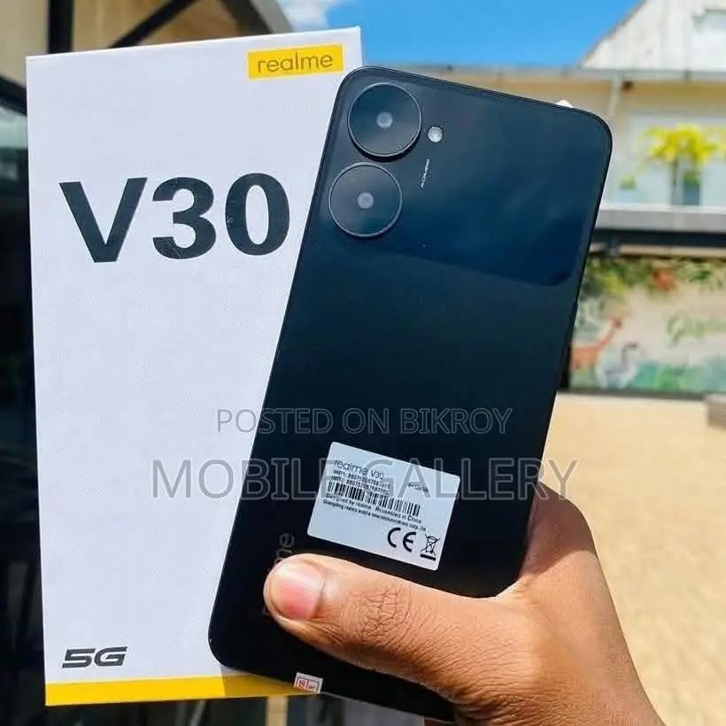 Realme V30 8+256 (Brand New)