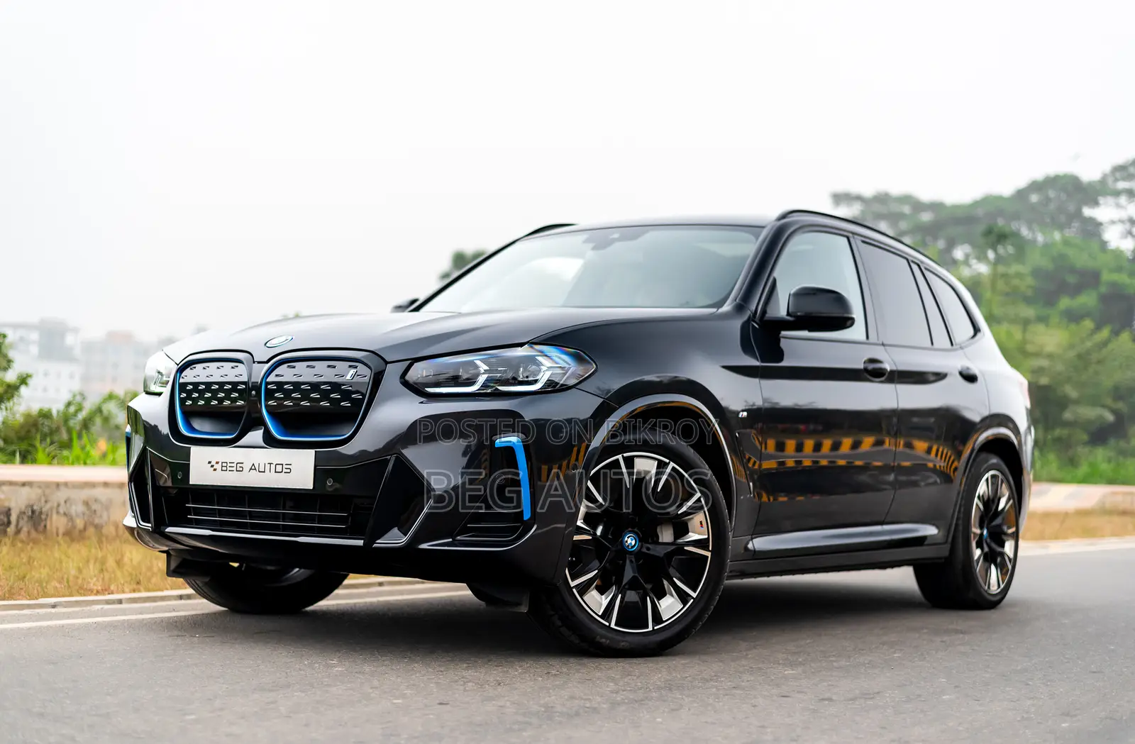 BMW IX3 2023