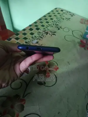 Samsung Galaxy A10 (Used)