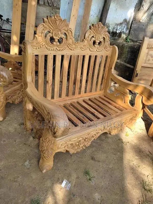 Victoria Sofa