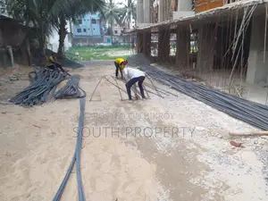 Low rate price 2000 sft flat sale at GM Bari, Uttar badda,Dhaka
