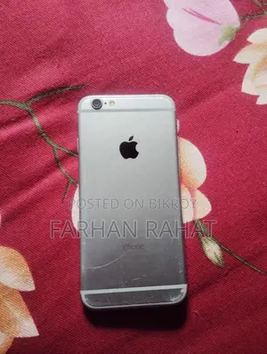 Apple iPhone 6 64 GB Silver