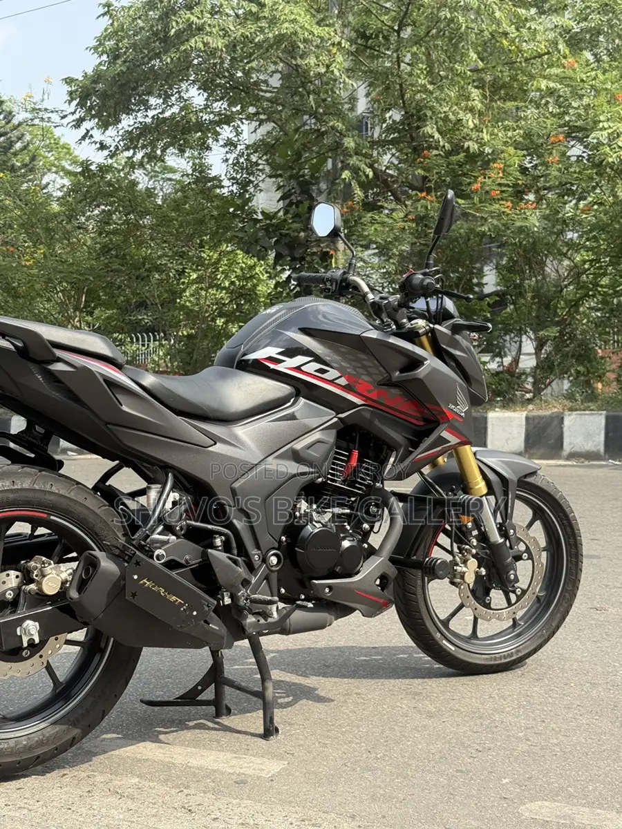 Honda Hornet 2.0 . 2026