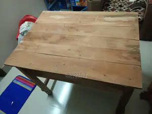 টেবিল বিক্রি হবে