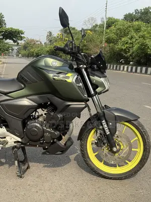Yamaha Fzs V4 2025