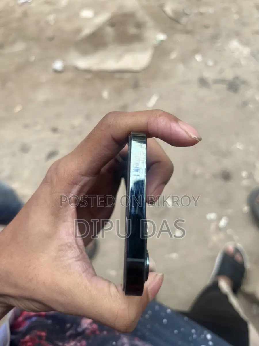 Apple iPhone 12 Pro (Used)