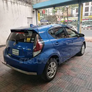 Toyota Aqua Hybrid 2017