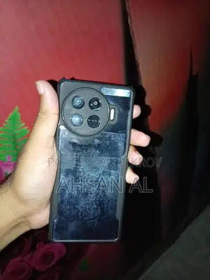 Tecno Spark 20 Pro+ . (Used)
