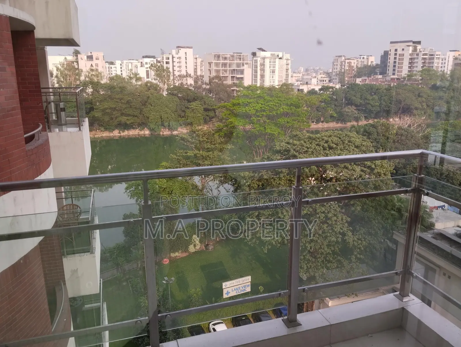 গুলশান নর্থ-এ সুসজ্জিত ৪ বেডরুমের সেমি-ফার্নিশড ফ্ল্যাট ভাড়া হবে