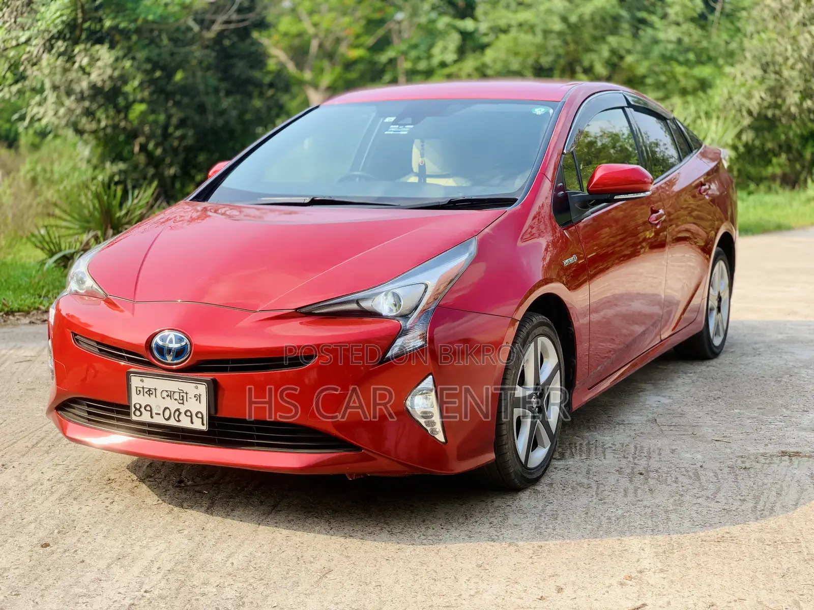 Toyota Prius S Touring 4th Gen 2017
