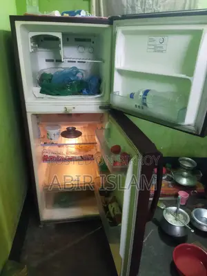 ফ্রিজ বিক্রয় হবে
