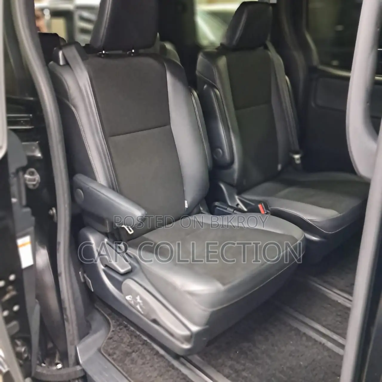 Toyota Noah Si Wxb Hybrid Black3 2021