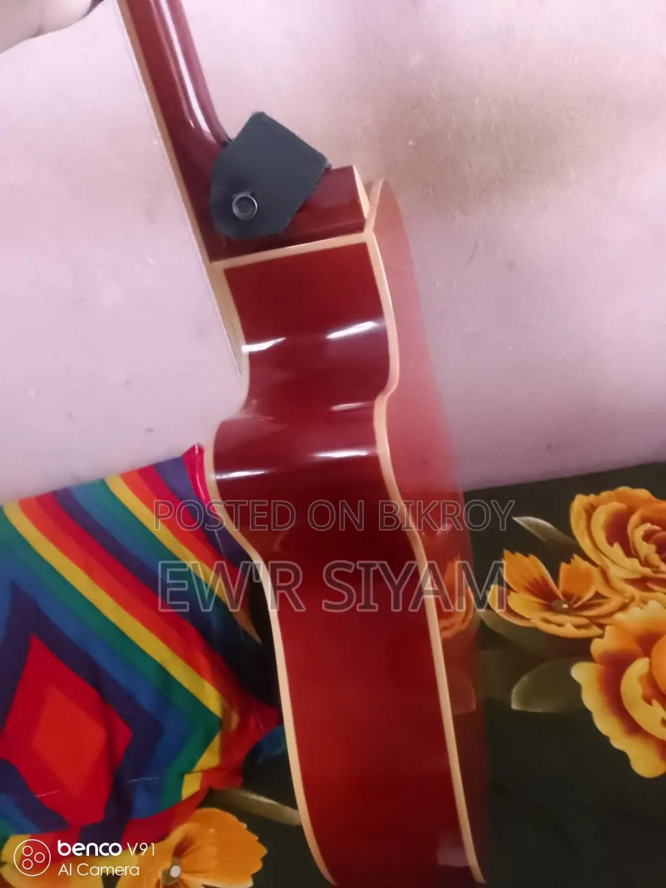Tgm Branded Guitar