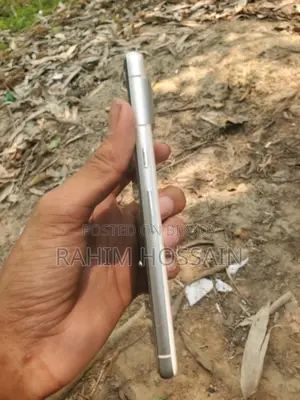Google Pixel 7 . (Used)