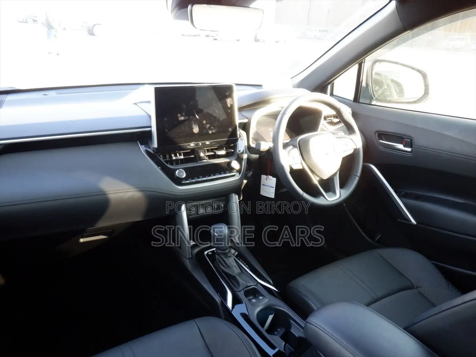 Toyota Corolla Cross Z LEATHER FULL LOAD 2024
