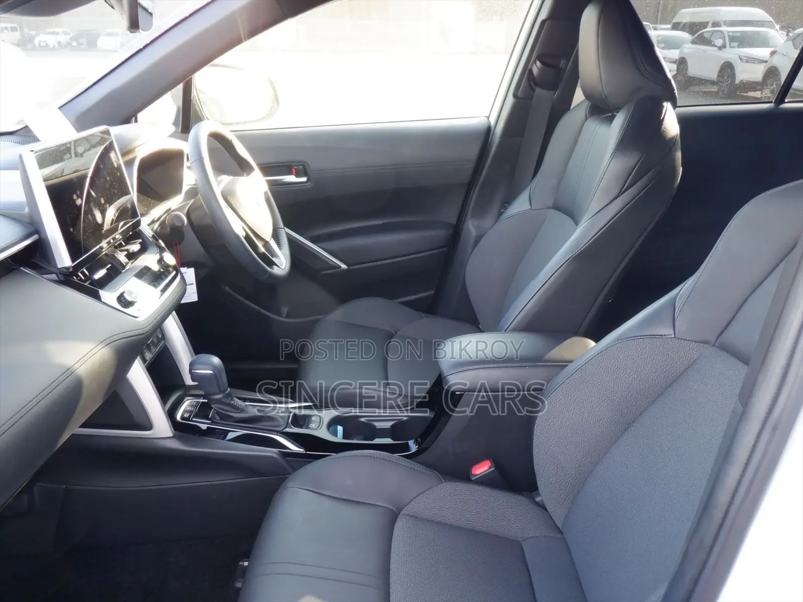 Toyota Corolla Cross Z LEATHER FULL LOAD 2024