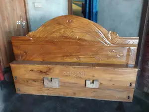 5 Beds for Sale