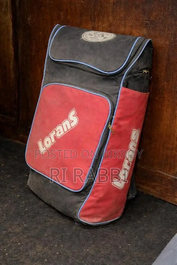 Used Cricket Kit Bag and Pads