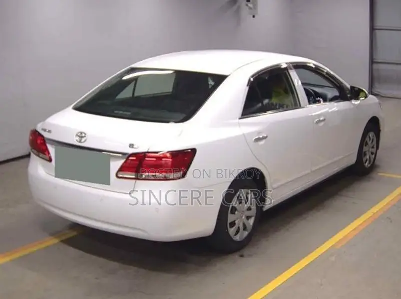 Toyota Premio F PKG KEY START 2020