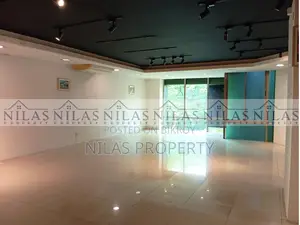 1st Floor Showroom/Café Space for Rent in Dhanmondi