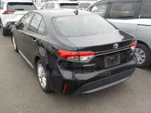 Toyota Corolla S Black 3.5 Point 2021