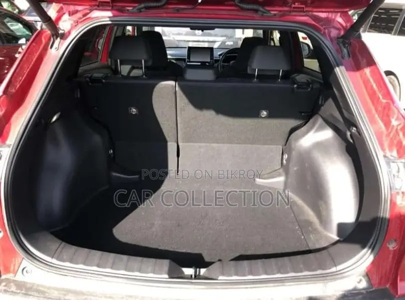 Toyota Corolla Cross S PKG, REDWINE 2022