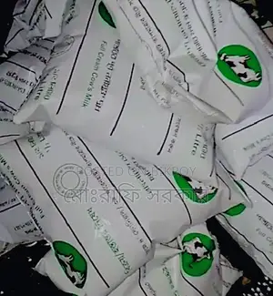সেনাবাহিনীর দুধের প্যাকেট ৫০০ গ্রাম
