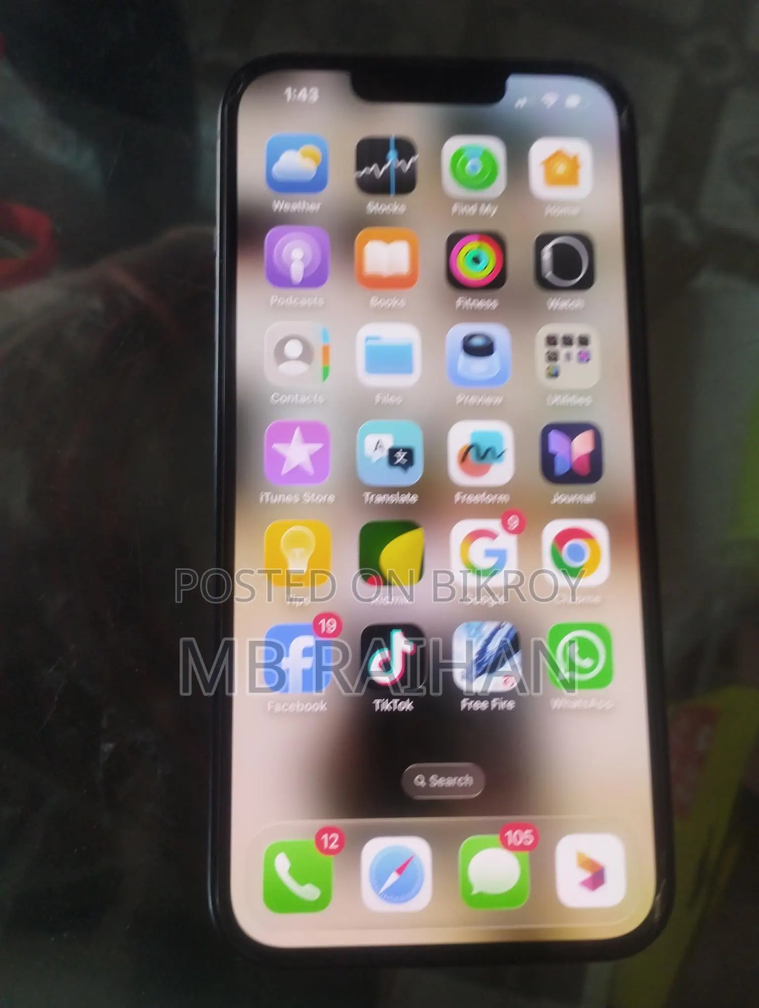Apple iPhone 13 . (Used)