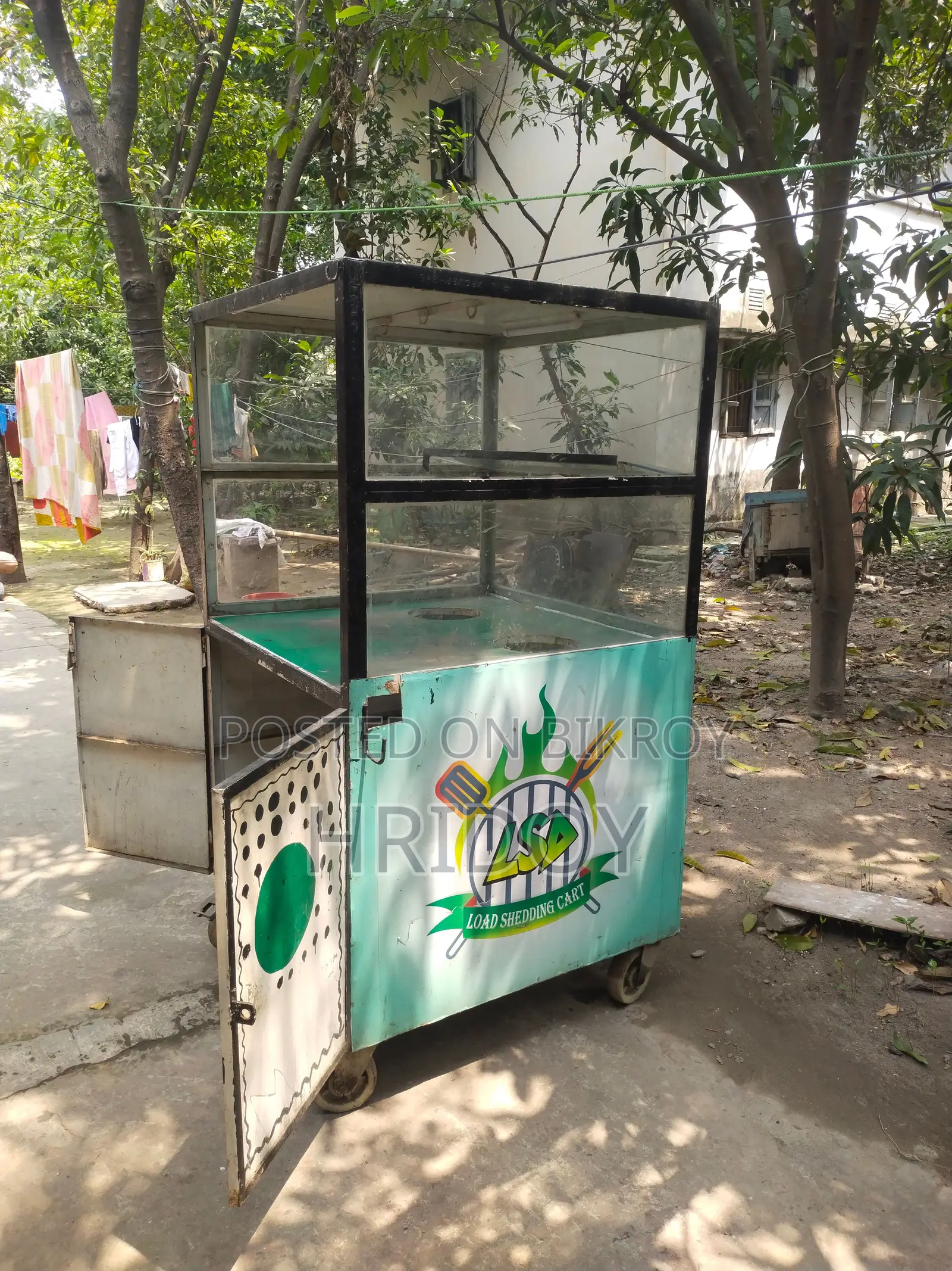 ফুডকোর্ট গাড়ি বিক্রয় করা হবে!