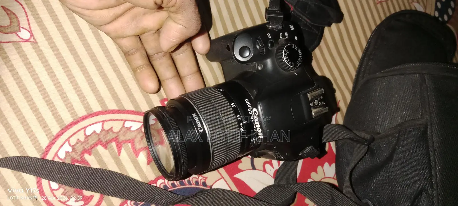 Canon 550D with 18-55mm Kit Lens and Zoom Lens