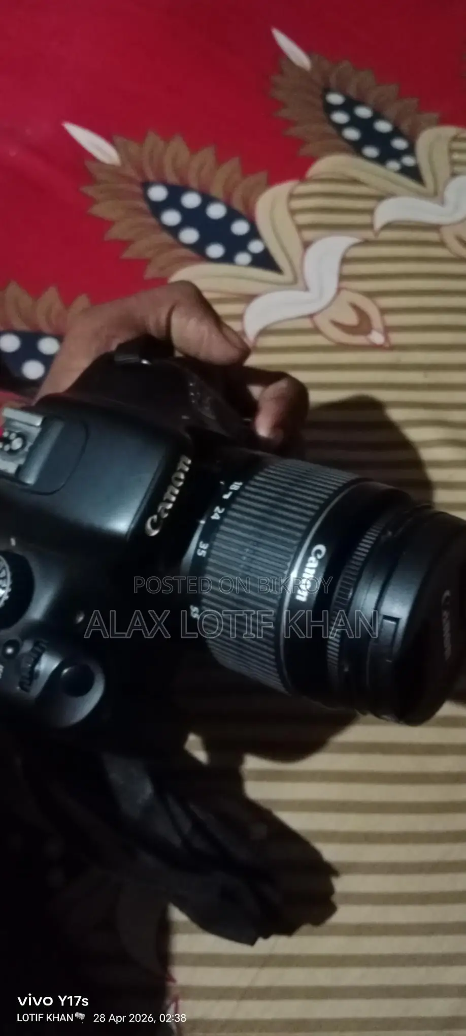 Canon 550D with 18-55mm Kit Lens and Zoom Lens